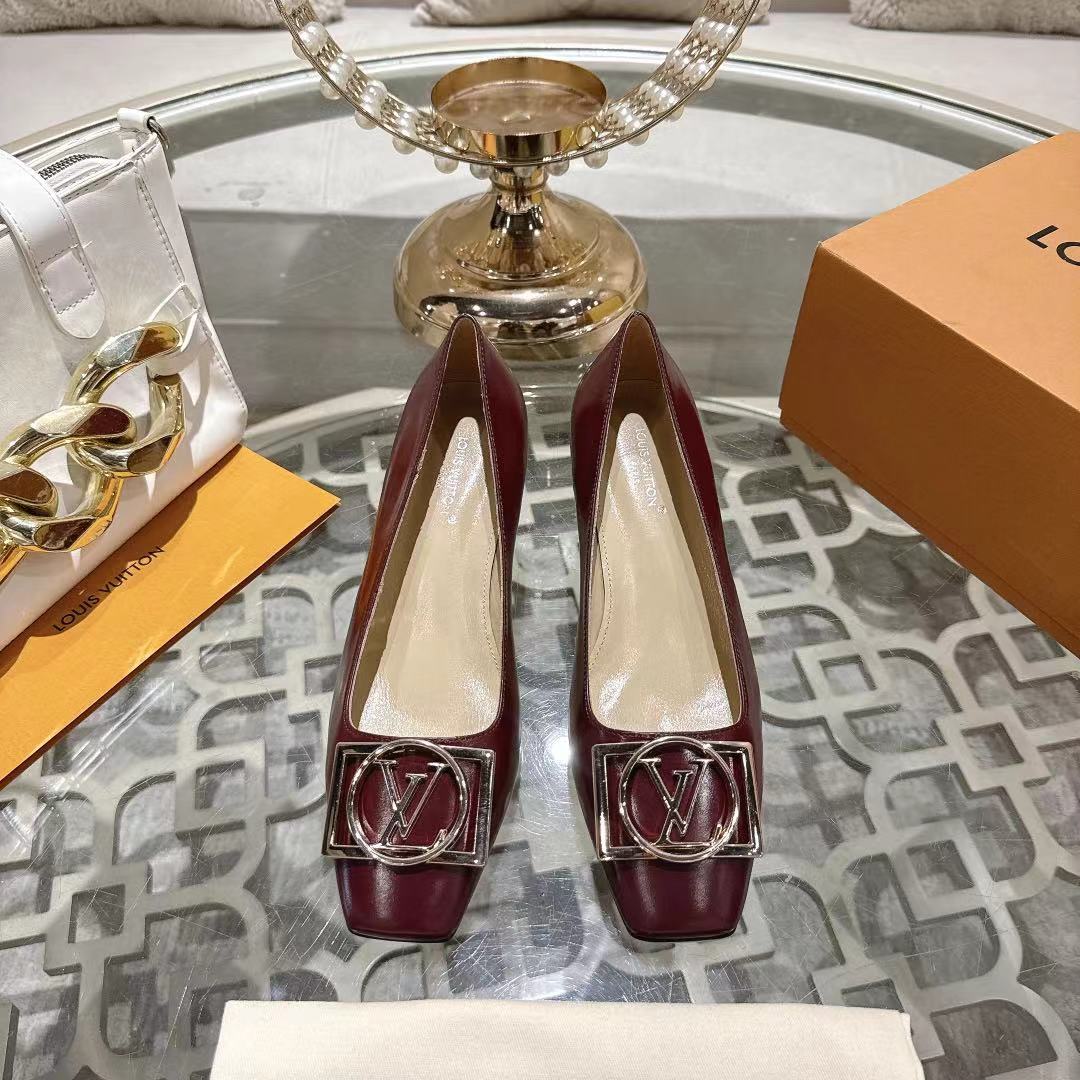 Women's high heels